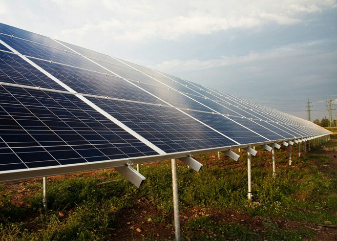 Zonnepanelen op het Zernike