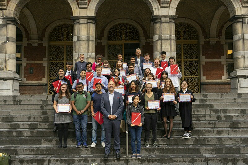 Holland Scholarship