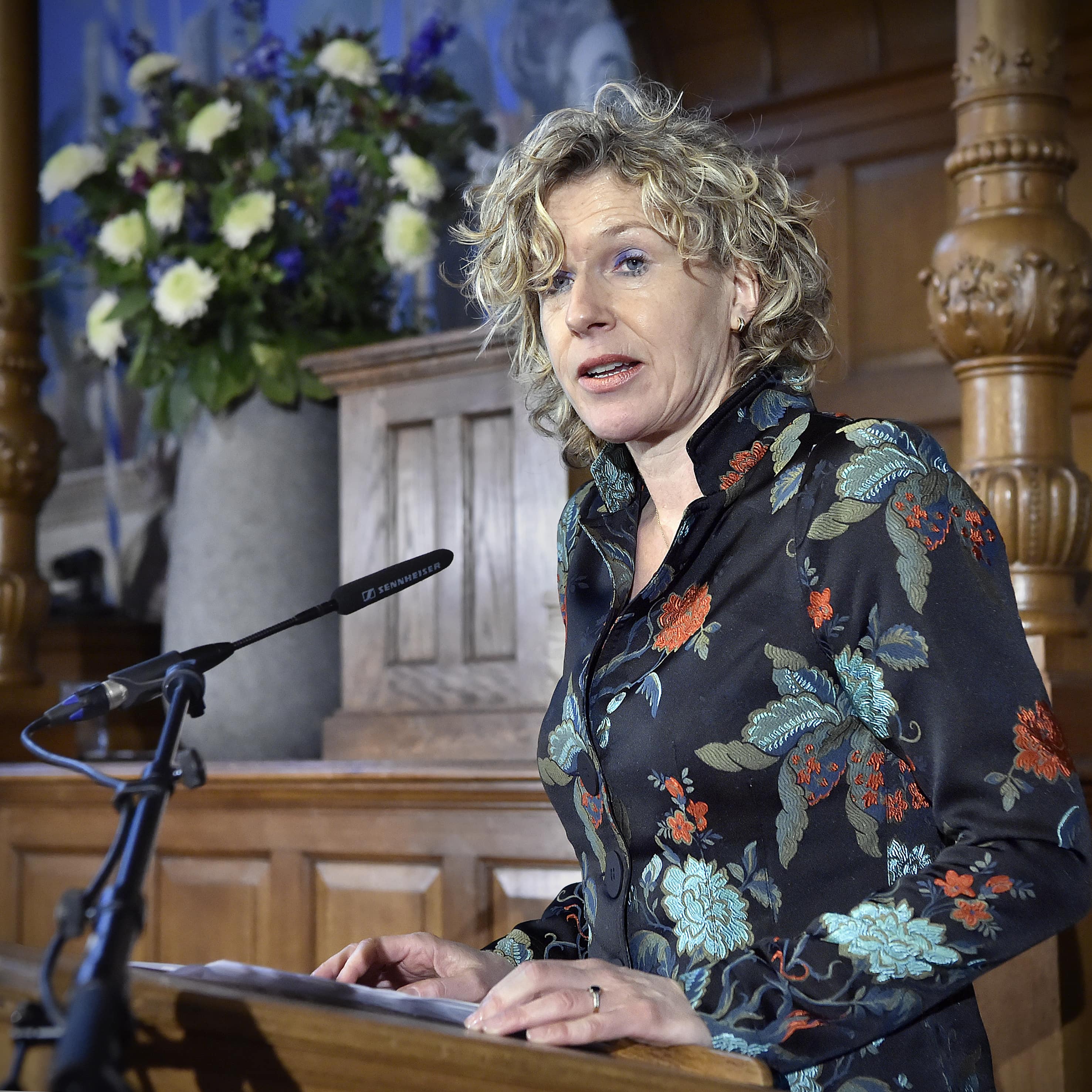 Voorlezen van het juryrapport door Janka Stoker, voorzitter van de jury Aletta Jacobs Prijs en hoogleraar Leiderschap en Organisatieverandering bij de RUG