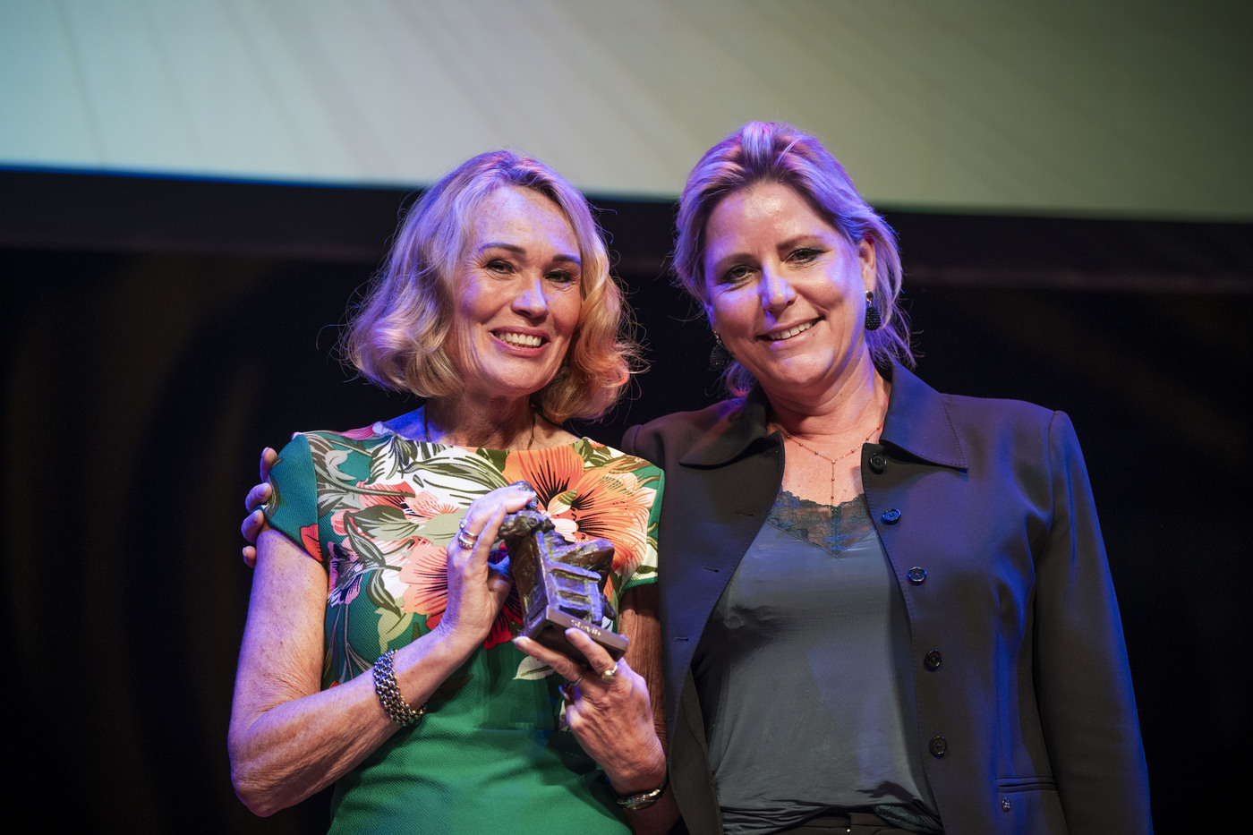 Iris Sommer with minister Rianne Letschert