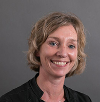 Ivonne Lesman-Leegte