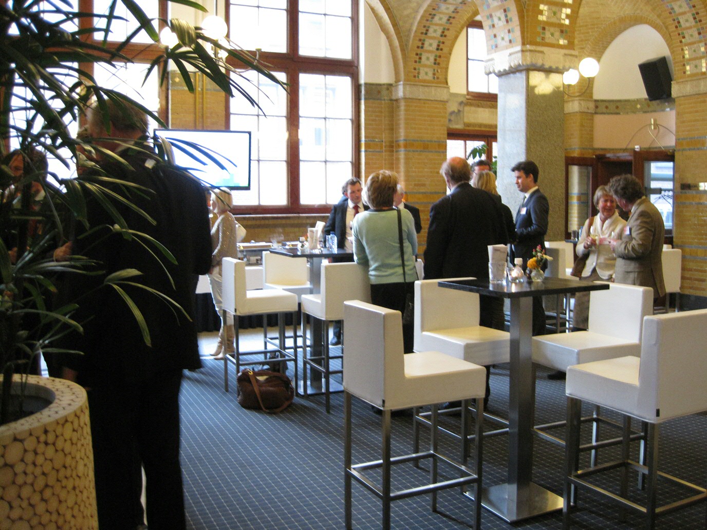 Stock Exchange, Spring 2013