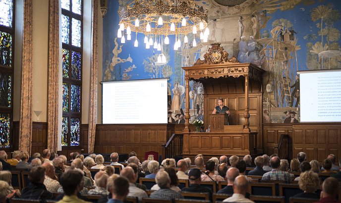 Spreker dr. Judith Brouwer vertelt over onderschepte brieven en pamfletten uit 1672