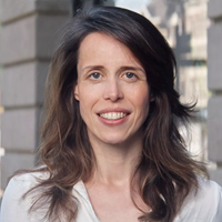 Kelly Visser-Van der Vooren, Lawyer