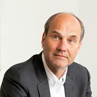 Peter van den Bent, Chief Operating Officer