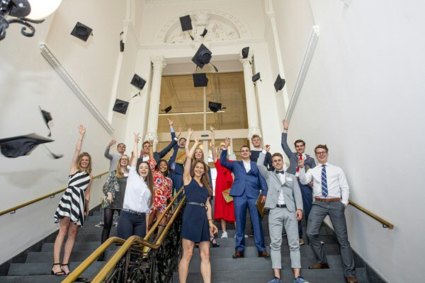 Graduation MSc Sustainable Entrepreneurship 2018/2019Graduation MSc Sustainable Entrepreneurship 2018/2019