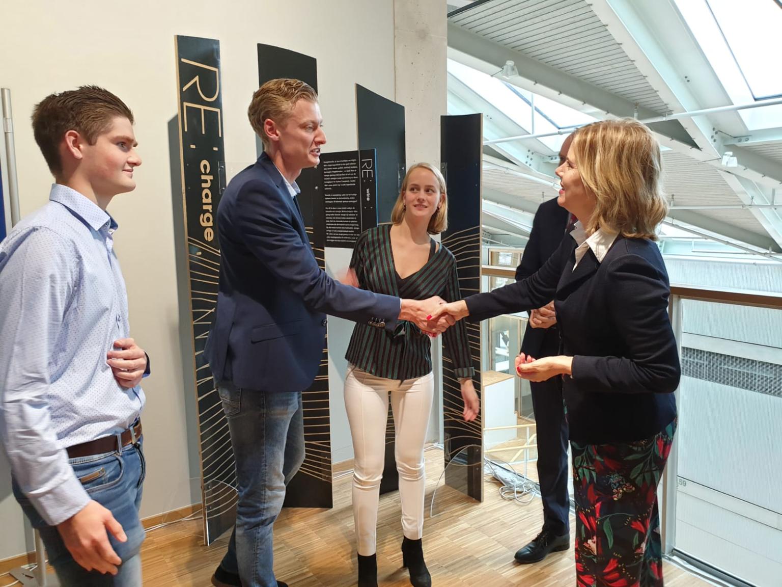 UCF students presenting at Global Center on Adaptation