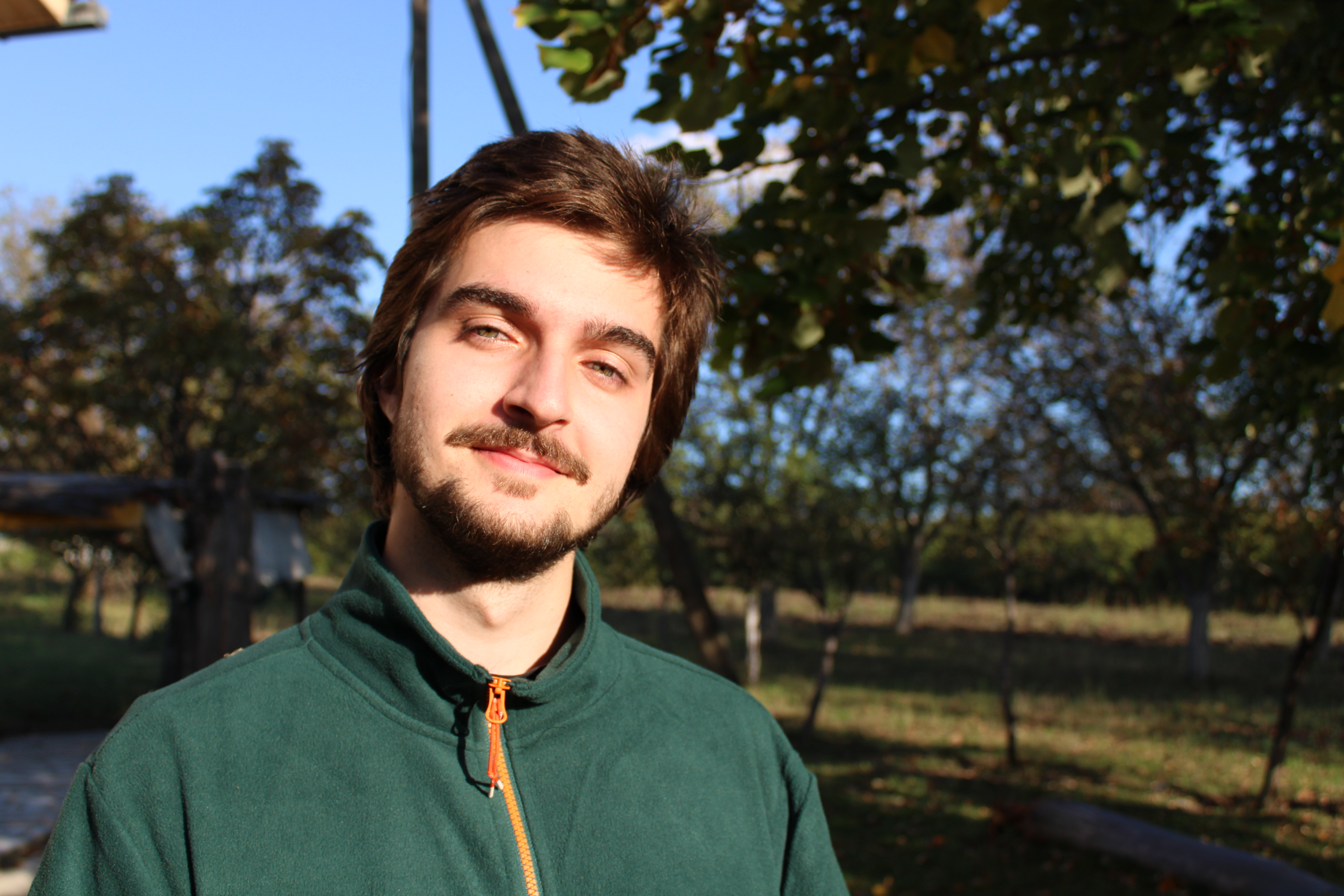 Honours-alumnus Jovan