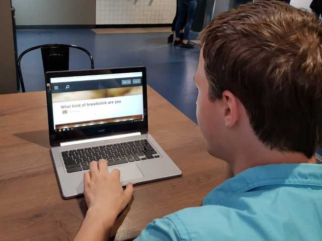 I love the coffee corner. I still come there to not study sometimes.