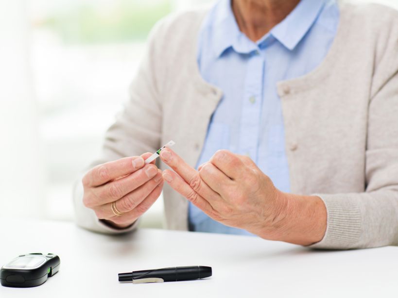 Diabetes in people aged 50+ reported being afraid of health limiting their ability to work by 16%. Imagesource:https://www.passeportsante.net/fr