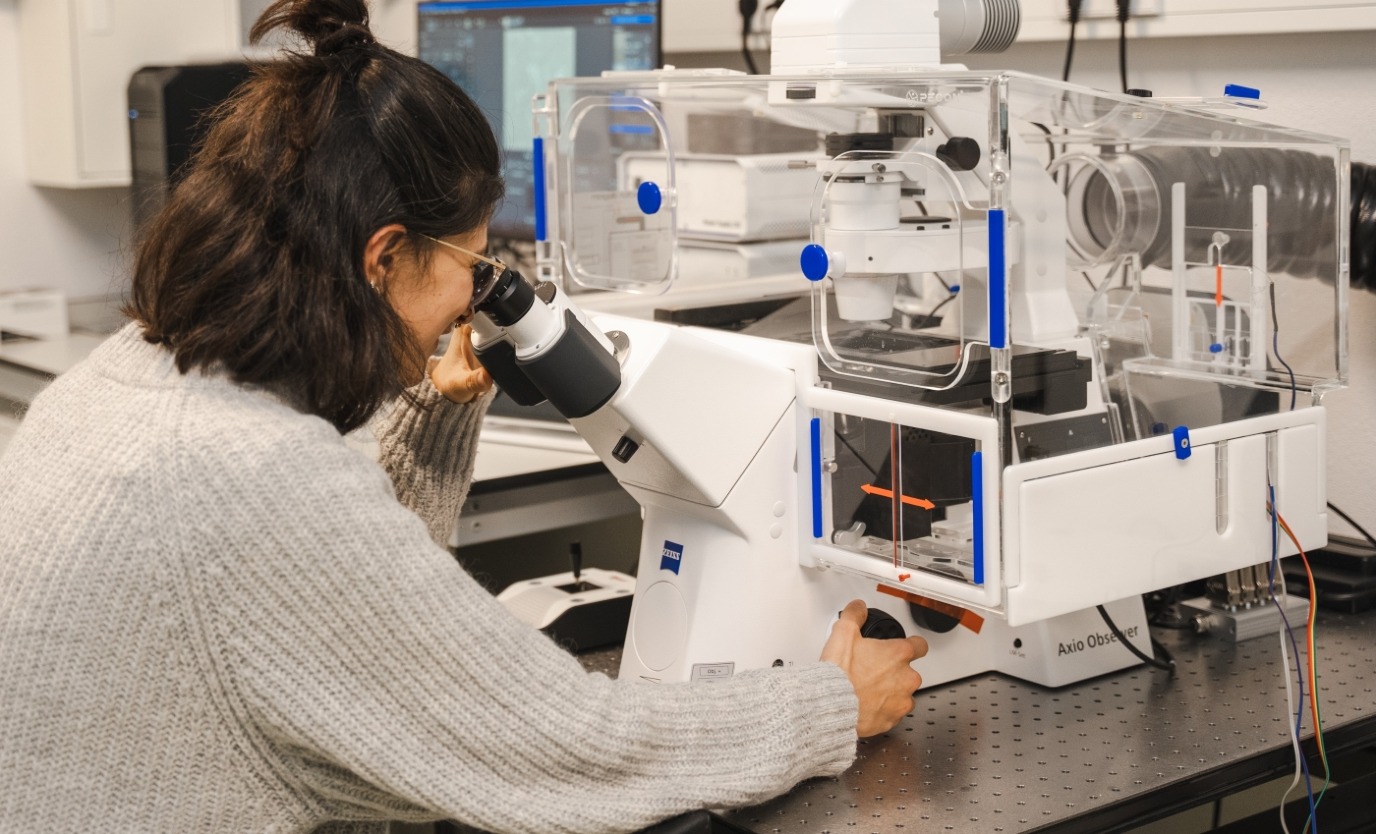 PhD student biomolecular reserach