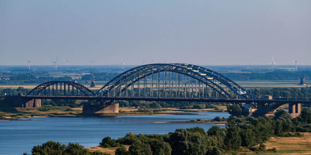 ENW-Ms: nieuwe quantummaterialen en laser-C14-metingen