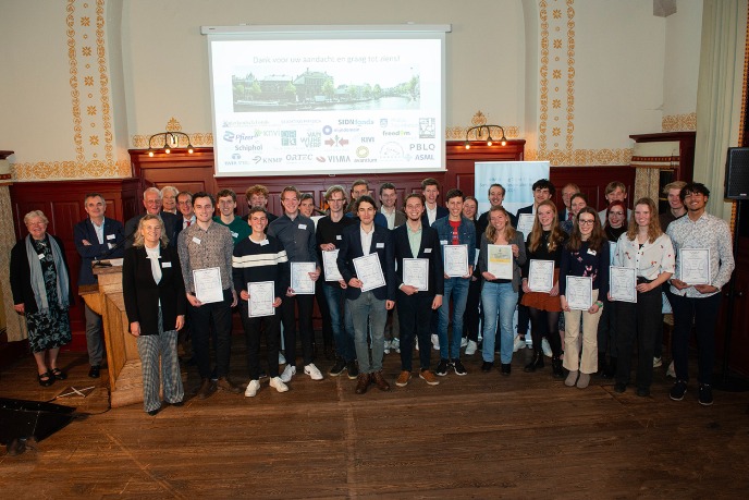 alle winnaars van de KHMW Jong Talentprijzen.all winners of the Young Talent Awards