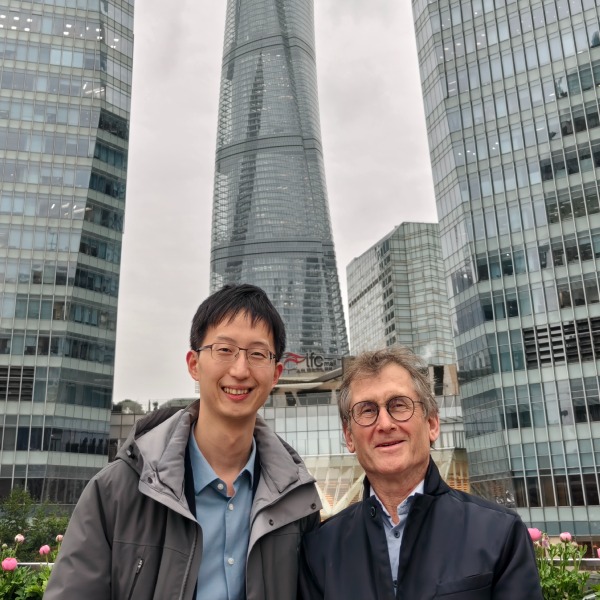 Shanghai Tower serves as an inspiration for the first synthetic dynamic helical polymer