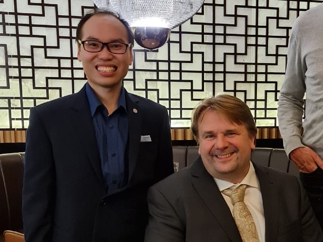 Khoi Nguyen (left) and Thijs Broekhuizen 