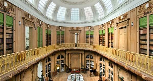 Oval Hall Teylers Museum - picture by Kees Hageman