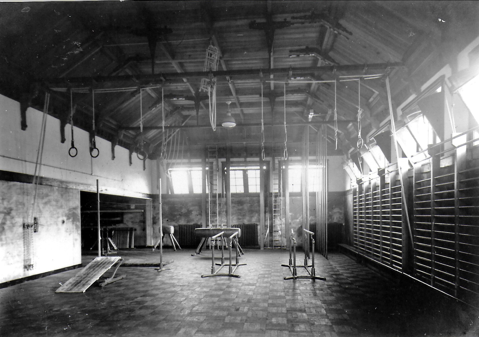 Gymzaal Wessel Gansfoort 1936