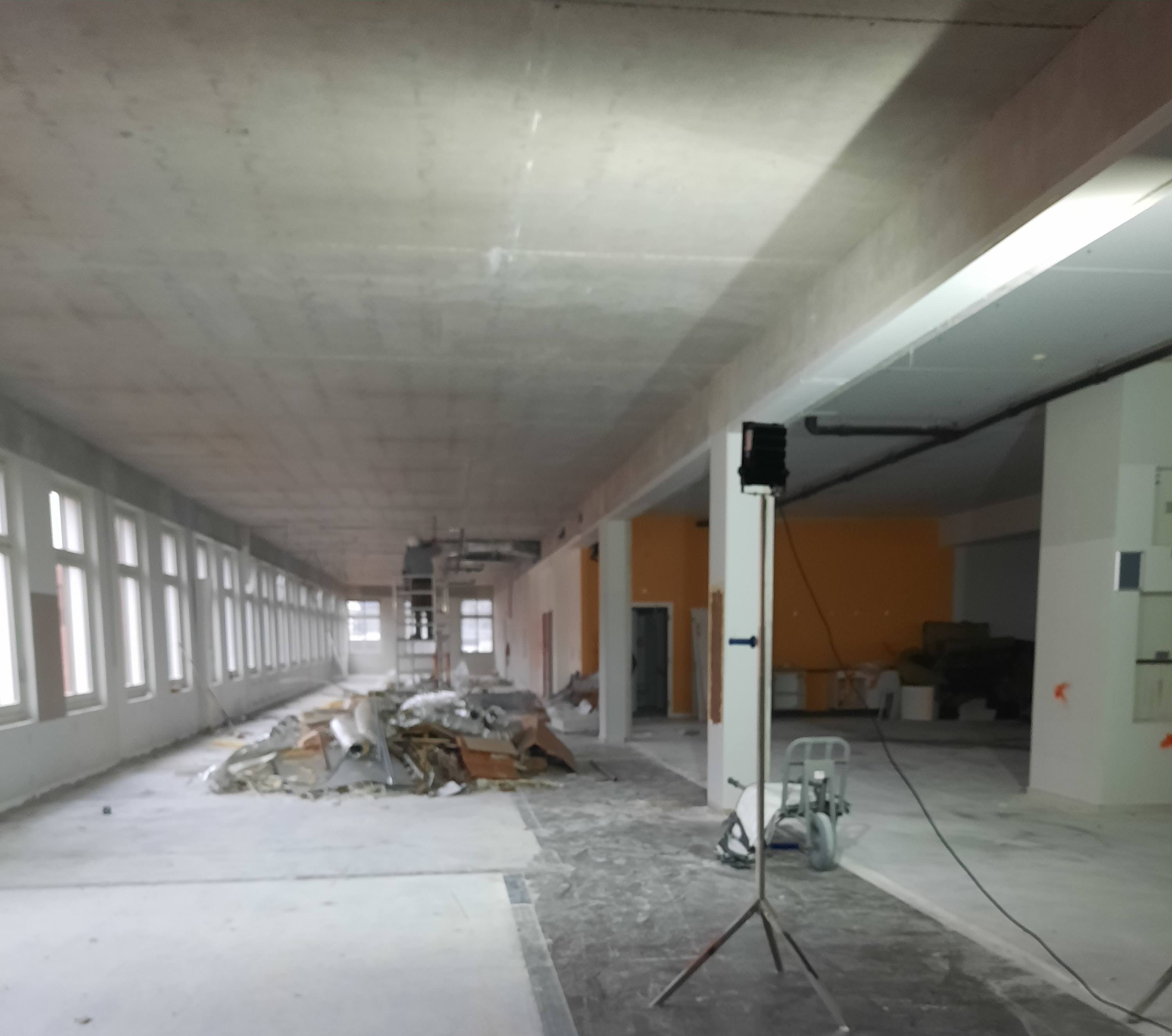 Gestart met interne sloopwerkzaamhedenStarted internal demolition work