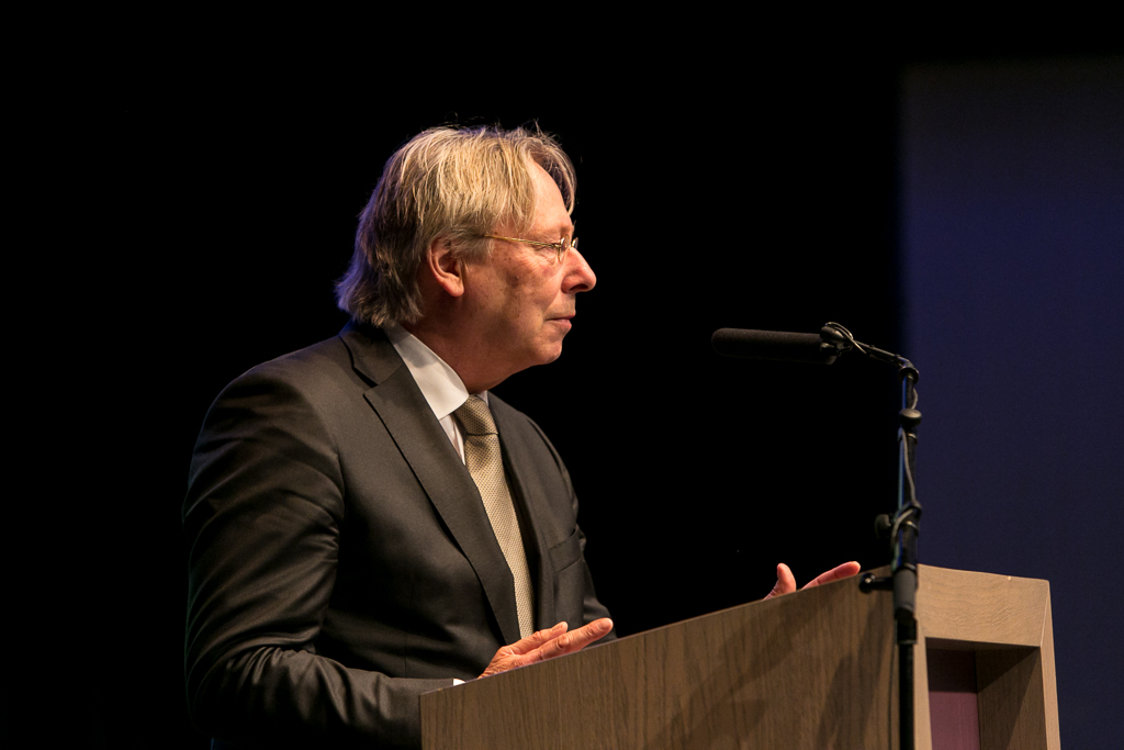 Peter den Oudsten (Mayor of Groningen)