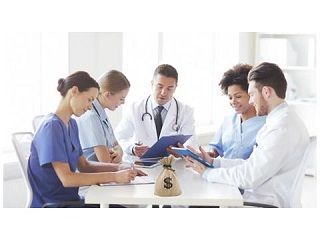 Be&iuml;nvloeden beloningssystemen de samenwerking tussen medisch specialisten?