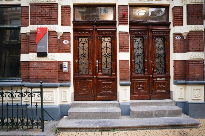 Main entrance of the building, featuring the stairs