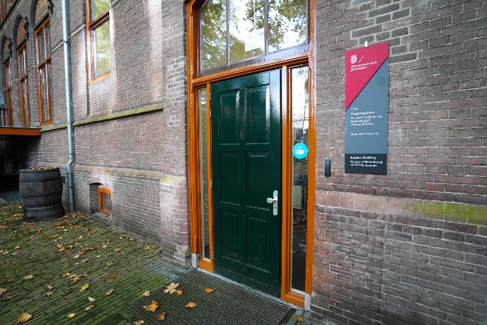 Entrance at the courtyard