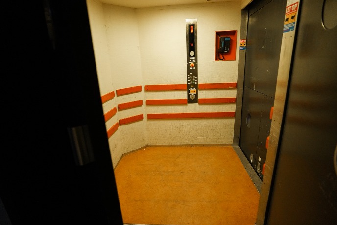 Lift on site