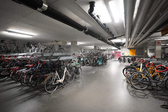 Underground bicycle parking on site