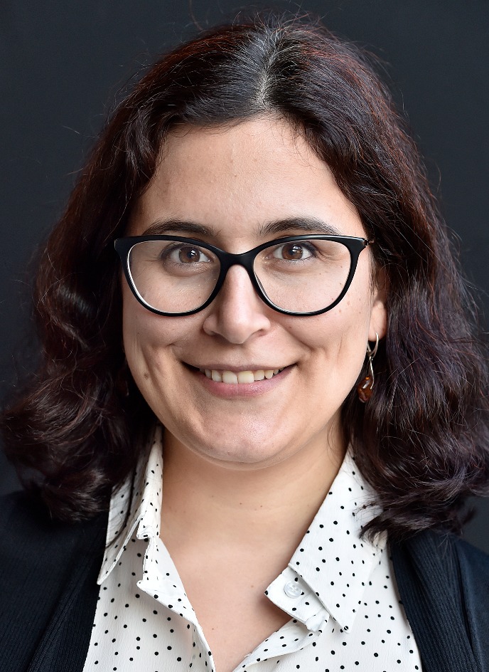 J. (Julia) Costa López, Dr