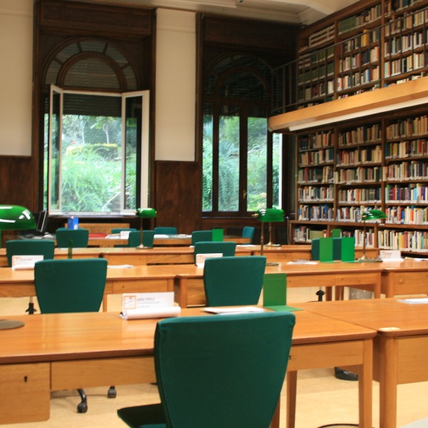 Application portal for Scholarships and Ted Meijer Prize is open!