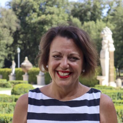 Dr. Laurie Kalb Cosmo  