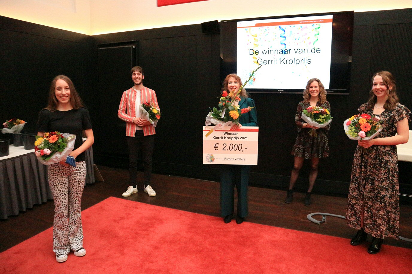 Winner Pamela Wolters with nominees Klaske Berger, Thomas van Essen, Danae Marchal and Eline Santema. Nominee Sofie Renap followed the ceremony via livestream.