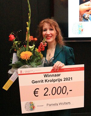 Pamela Wolters wins 2021 Gerrit Krol Award