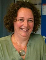 Dr. Rina Knoeff
