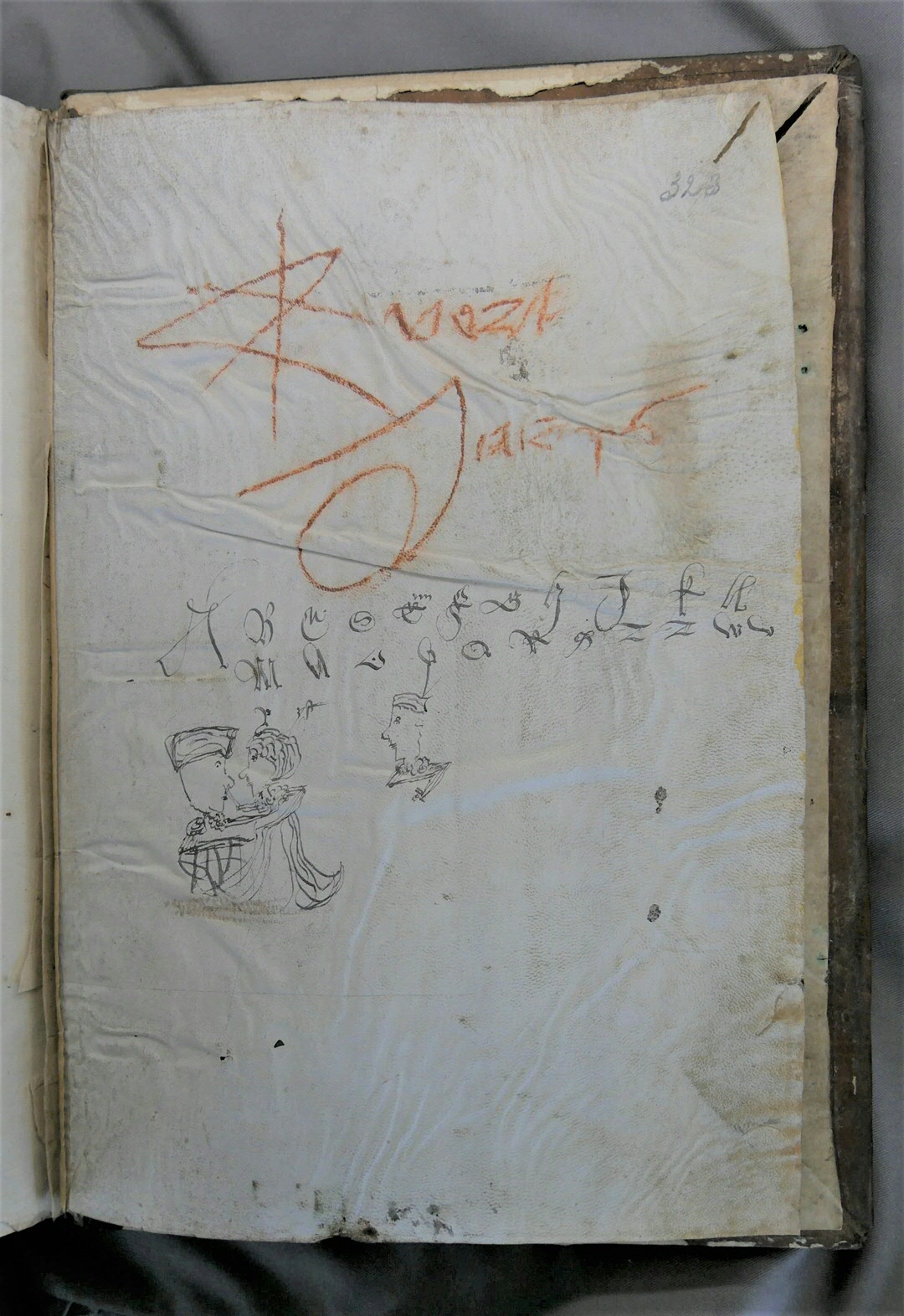 Inc. 56. Droedels en tekeningen in John Bromyards Summa praedicantium.