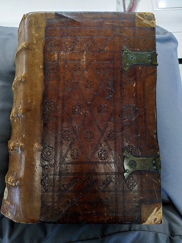 The binding with blind-stamped decorations