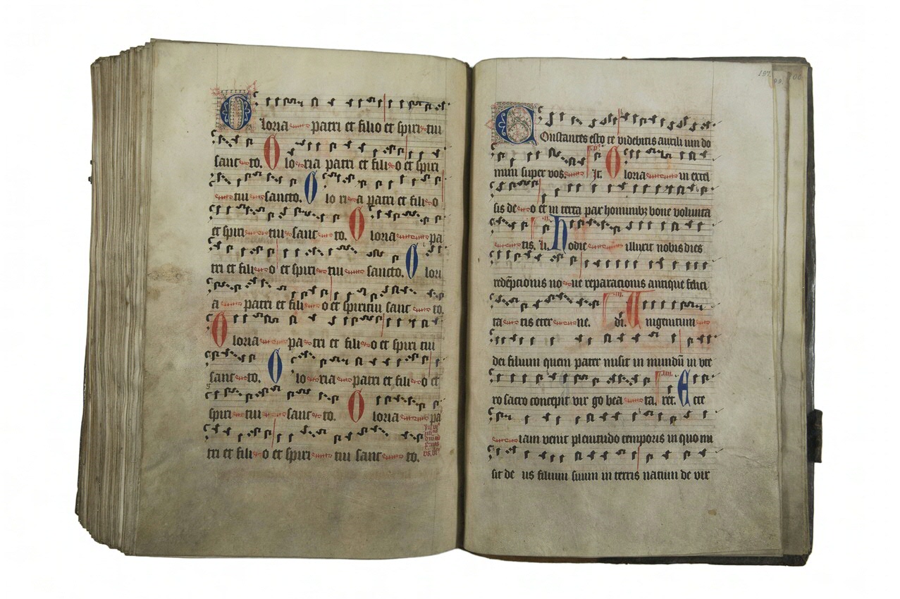Beginning of the Antiphonarium in UBG HS 26, fol. 196v-197r.