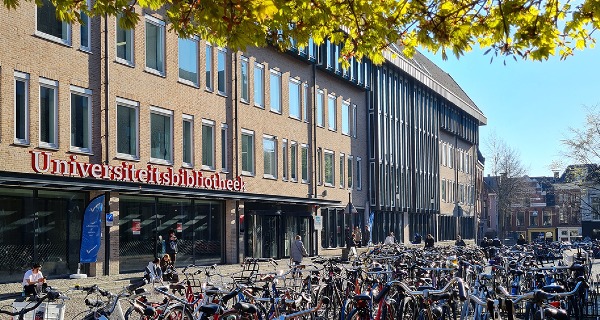 Voorkant bibliotheek