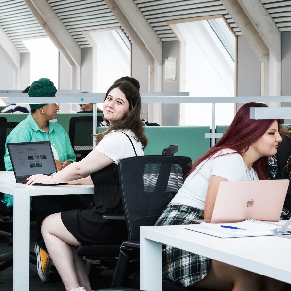Find a study spot faster: New UB App shows how busy the library is