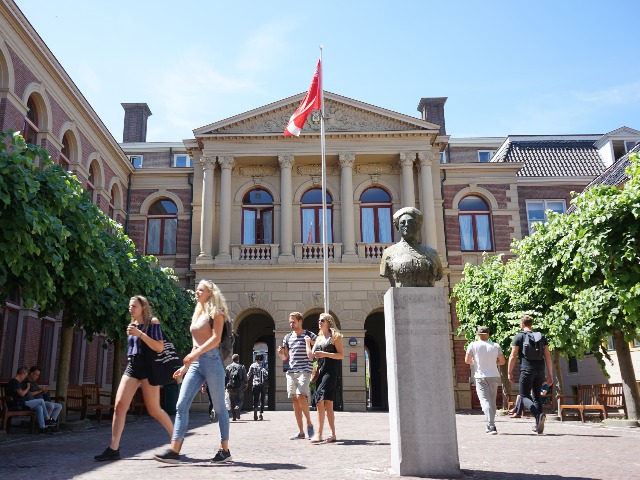 &copy;UG, photo: Peter van der Sijde