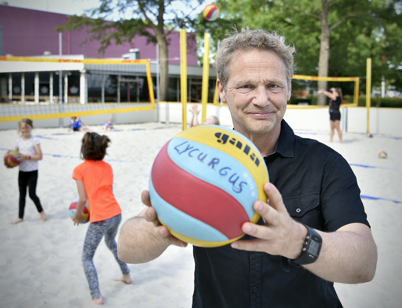 ‘Het is mijn missie om kinderen een sportieve opvoeding te geven.’ Foto: Elmer Spaargaren