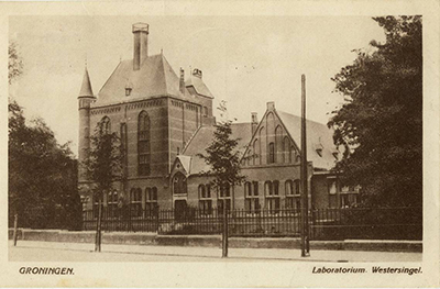 Physics laboratory
