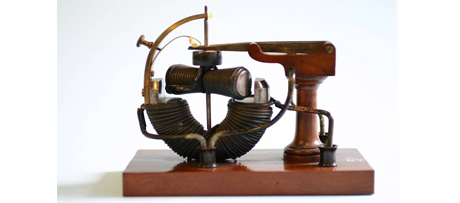 Elektromotor uit 1834 ontworpen door Sibrandus StratinghElectric motor designed by Sibrandus Stratingh in 1834