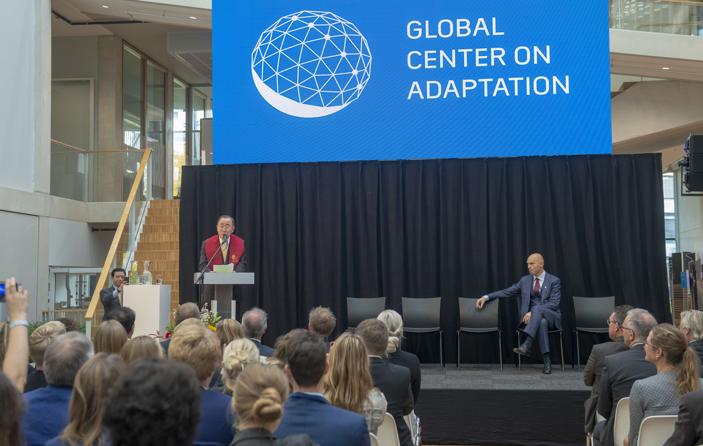 8e secretaris-generaal van de VN Ban Ki-moon opent vestiging Global Center on Adaptation in Groningen