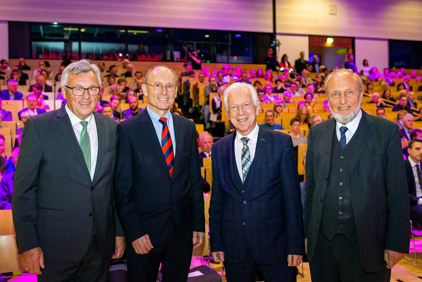 Sibrand Poppema tijdens de uitreikingPoppema at Oldenburg University