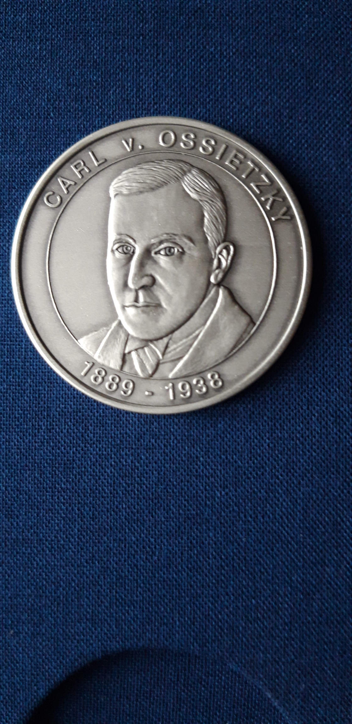 Erepenning Carl v. OssietzkyMedal Calr v. Ossietzky