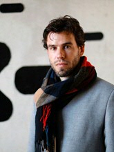 Sebastiaan Mathôt receives VIDI grant for research into complex  collaboration between brain and senses | News articles | University of  Groningen