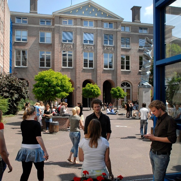 RUG-gebouwen: de Harmonie