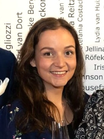 portret Nina van der velden