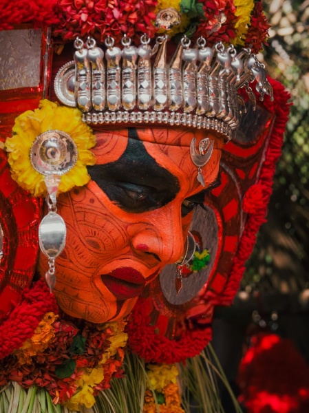 Kurathi Theyyam